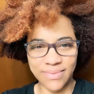 Meet your Posher, Georgia